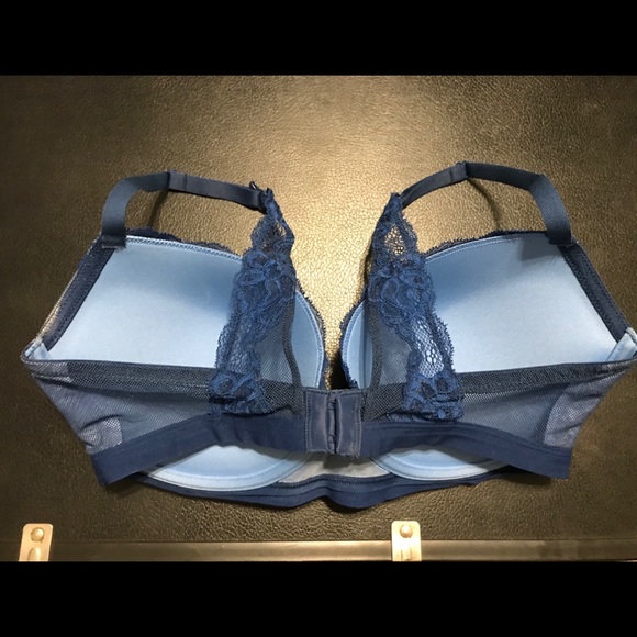 *Never worn!* Push-up Bra - Picture 2 of 5